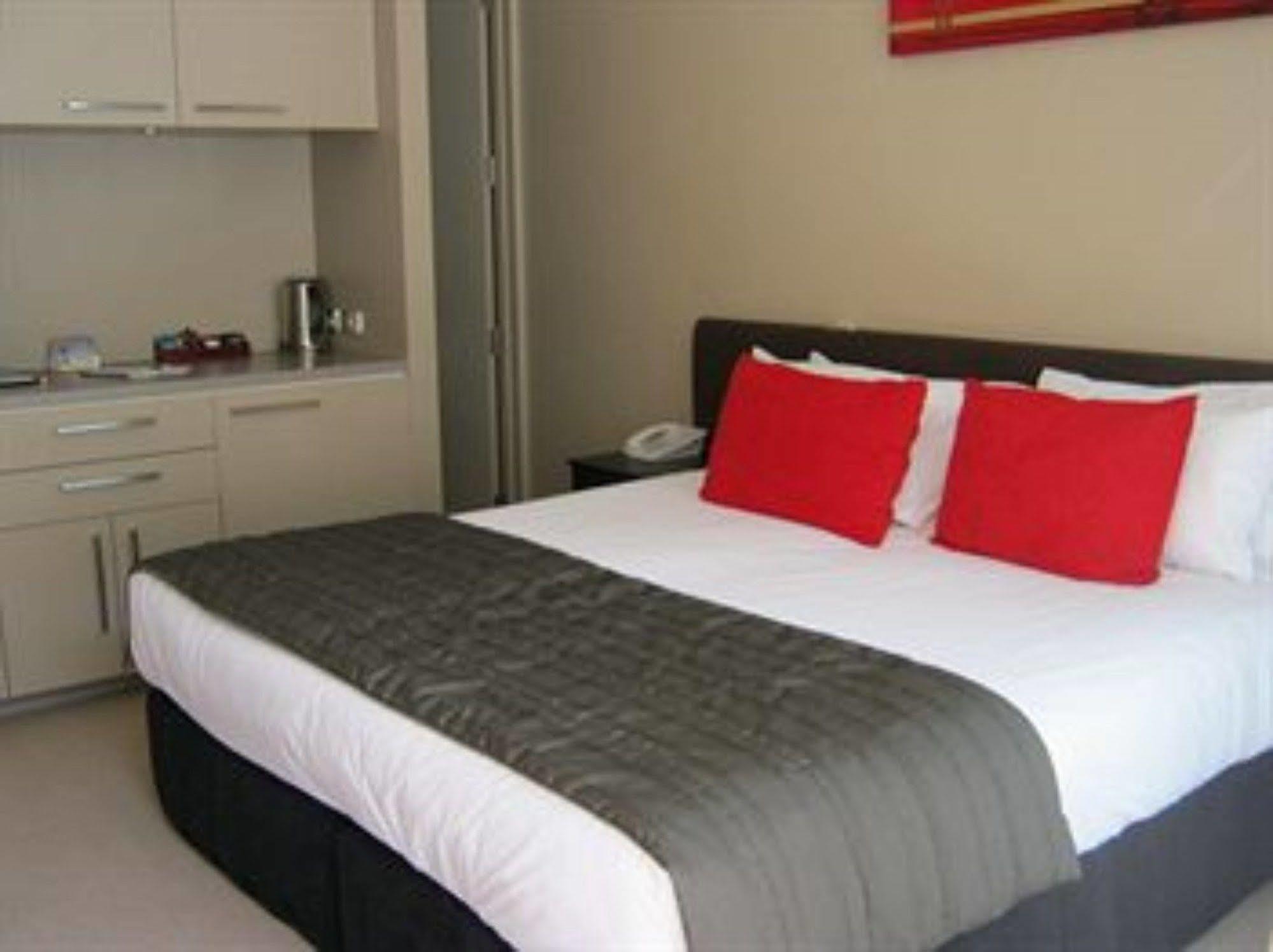 Highview Apartments Queenstown Ngoại thất bức ảnh